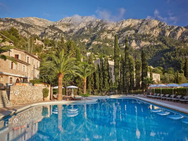 Yoga e trekking nel cuore della Tramuntana – Mallorca - Deià - 8 giorni